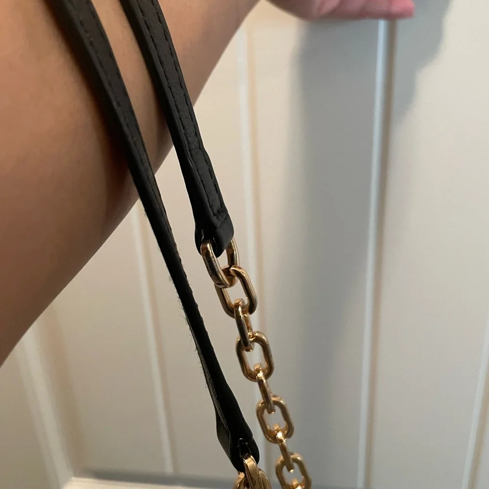 Tory Burch Crossbody - Picture 6 of 11
